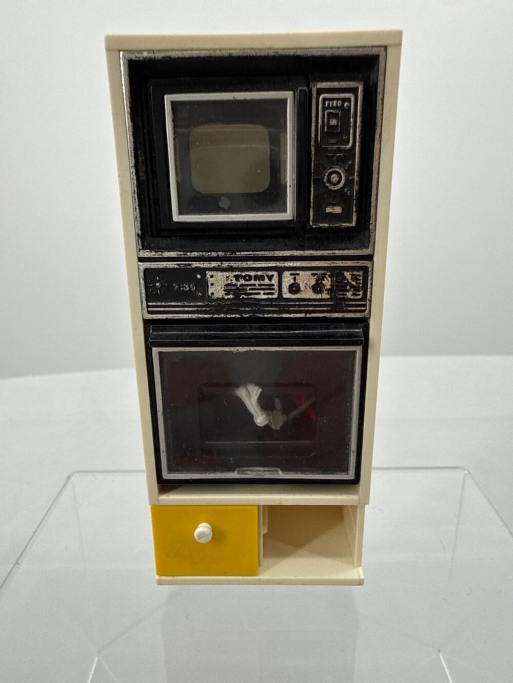 Vtg TOMY Smaller Homes Dollhouse Microwave Oven Tower MCM Yellow Japan